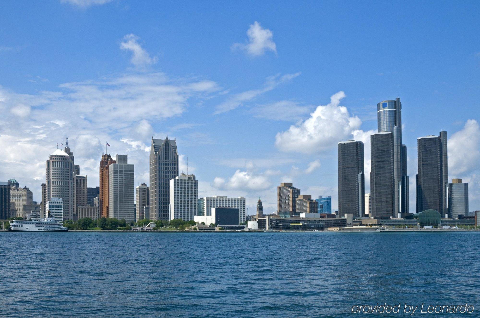 Towneplace Suites By Marriott Detroit Ливония Екстериор снимка